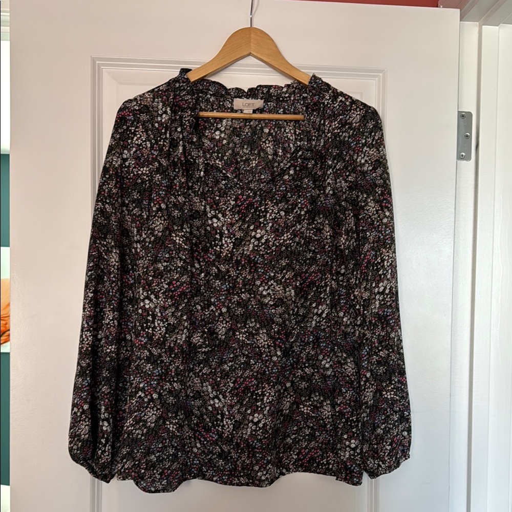 Loft Floral Black and Pink Women's Top